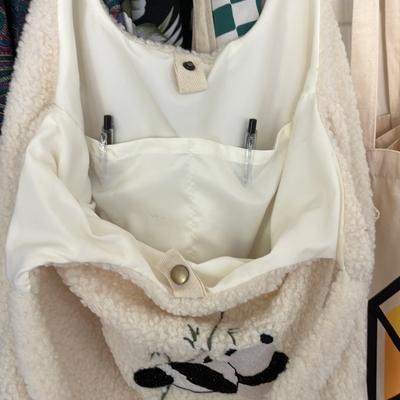 Lucky Day Panda/Fluffy Tote Bag - Picture 3 of 3
